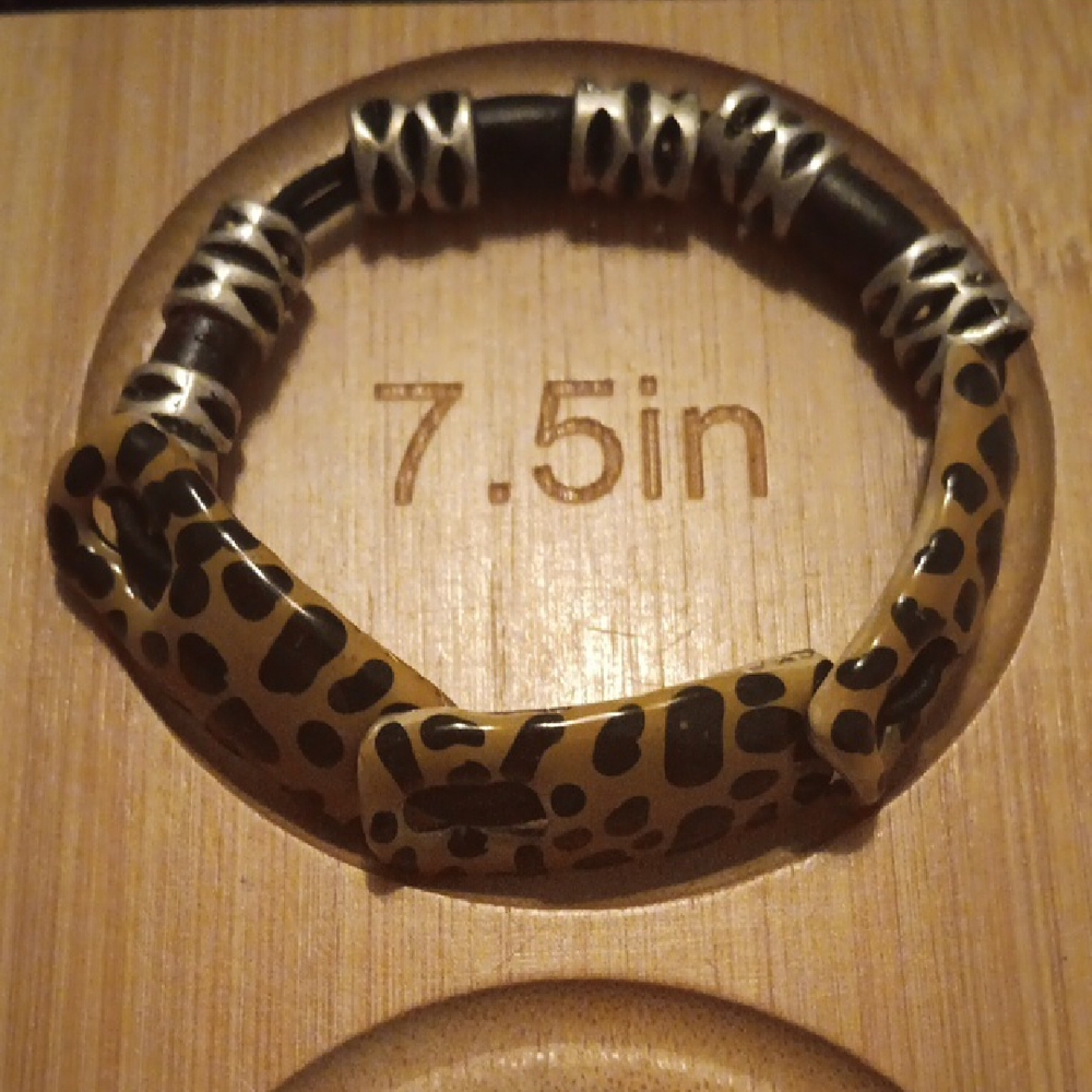 Ceramic Cheetah Print Bracelet